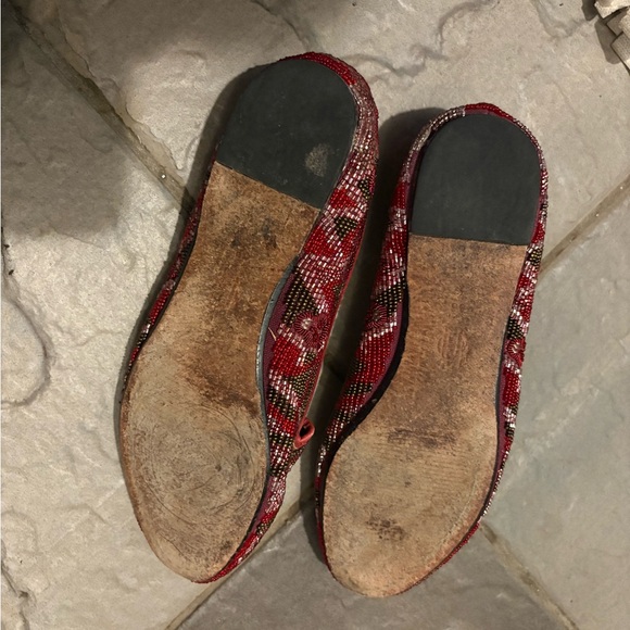 House of Harlow 1960 Women's Red Beaded Flats - Picture 3 of 3